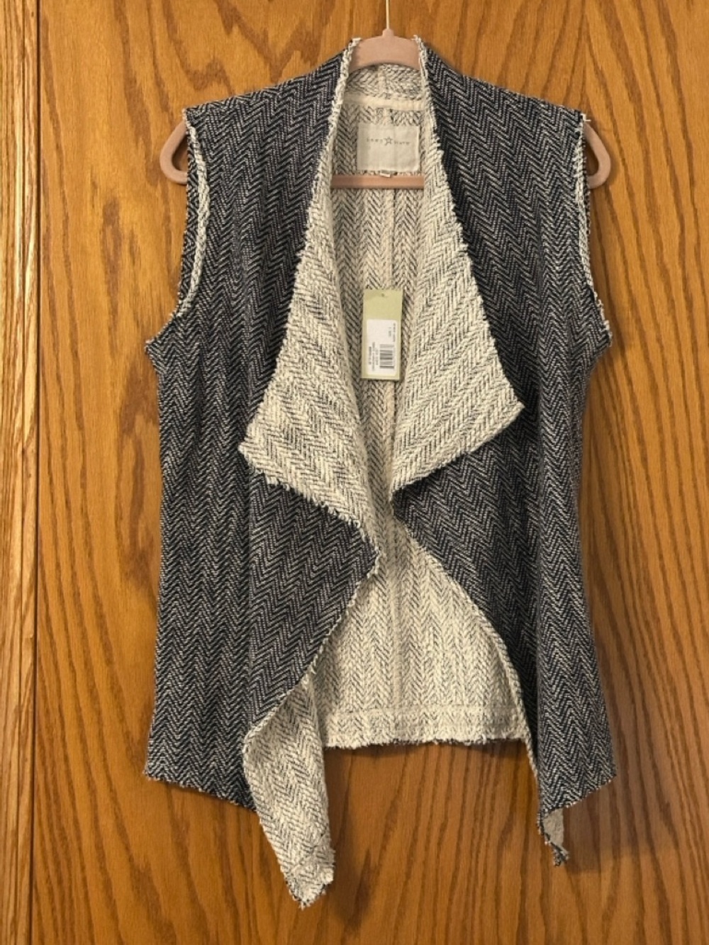 Grey State Cotton Avery Vest - NWT - Size 3 (US L)